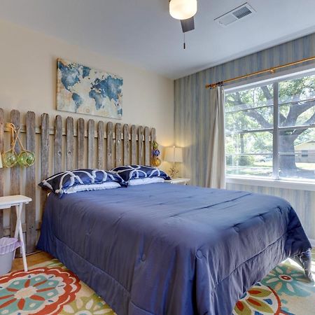 Vibrant Pass Christian Oasis - 3 Blocks To Beach! Exterior photo
