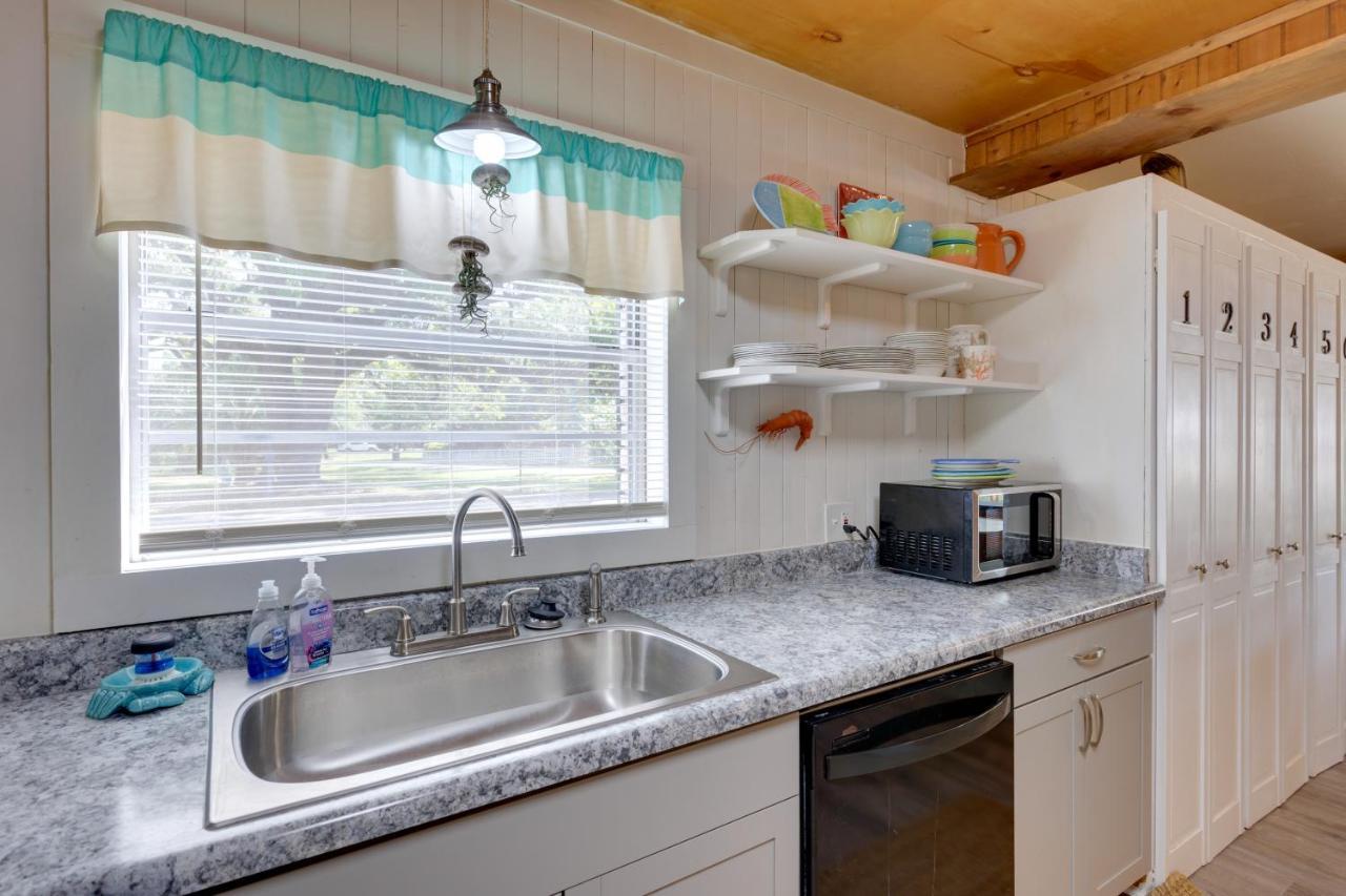 Vibrant Pass Christian Oasis - 3 Blocks To Beach! Exterior photo