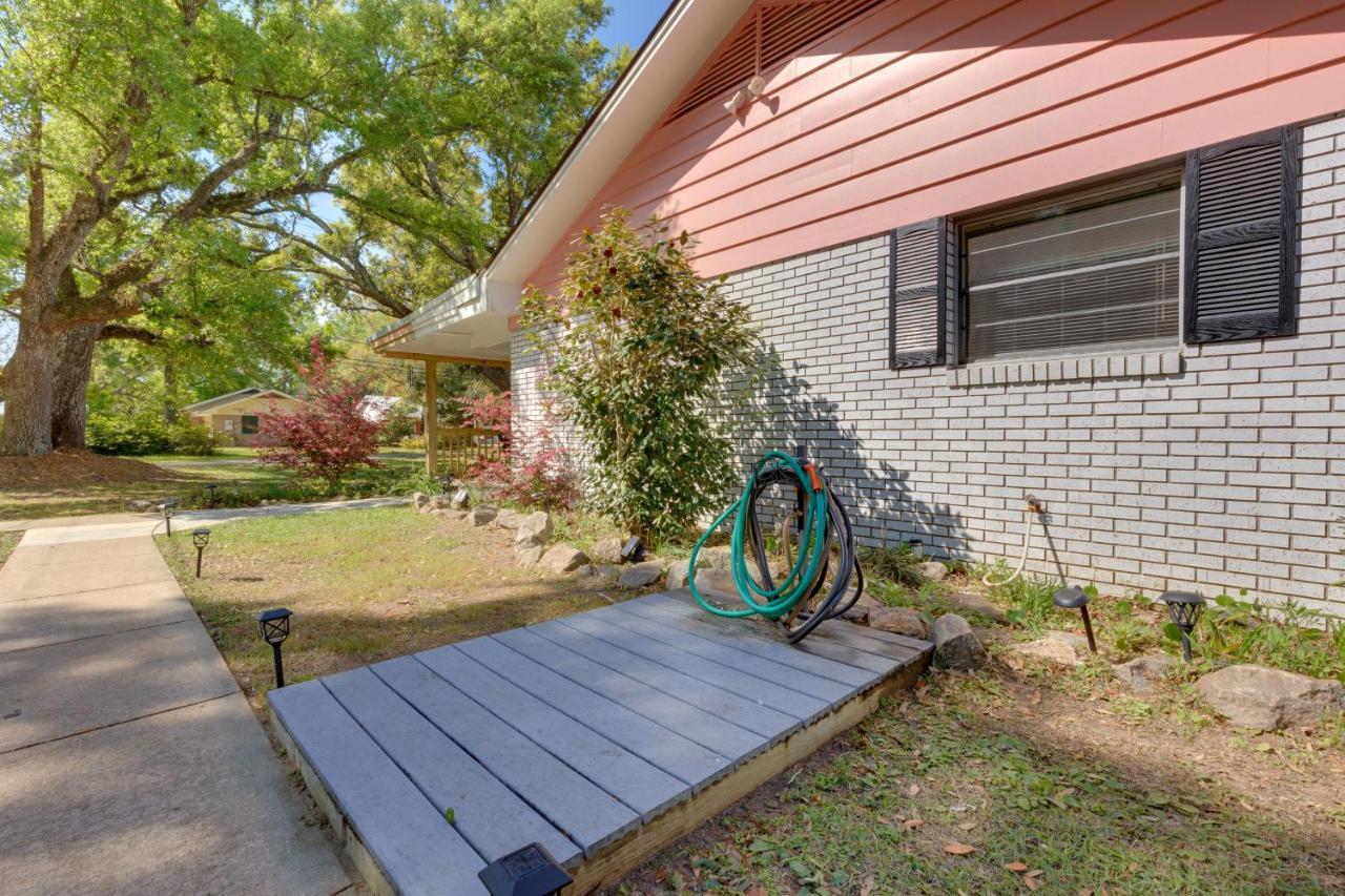 Vibrant Pass Christian Oasis - 3 Blocks To Beach! Exterior photo